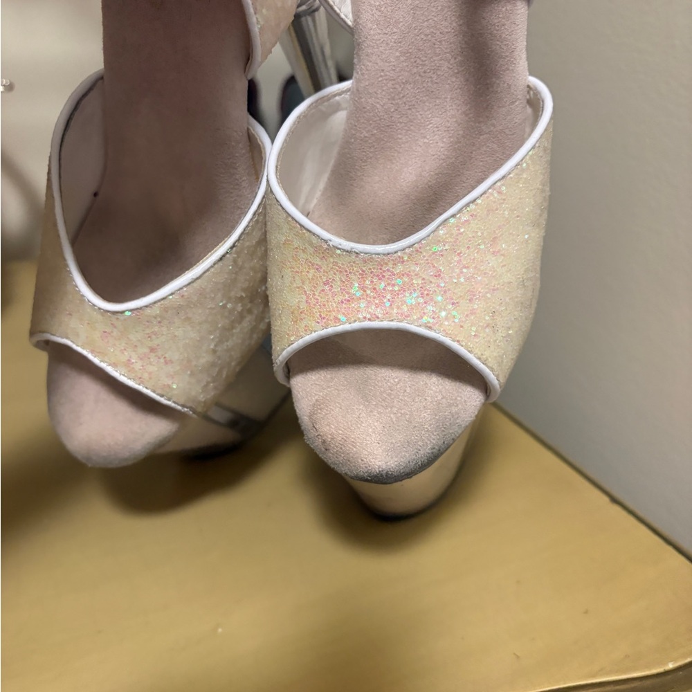 Pleaser Flamingo White Glitter Platform Heels Size 8 - Picture 3 of 6